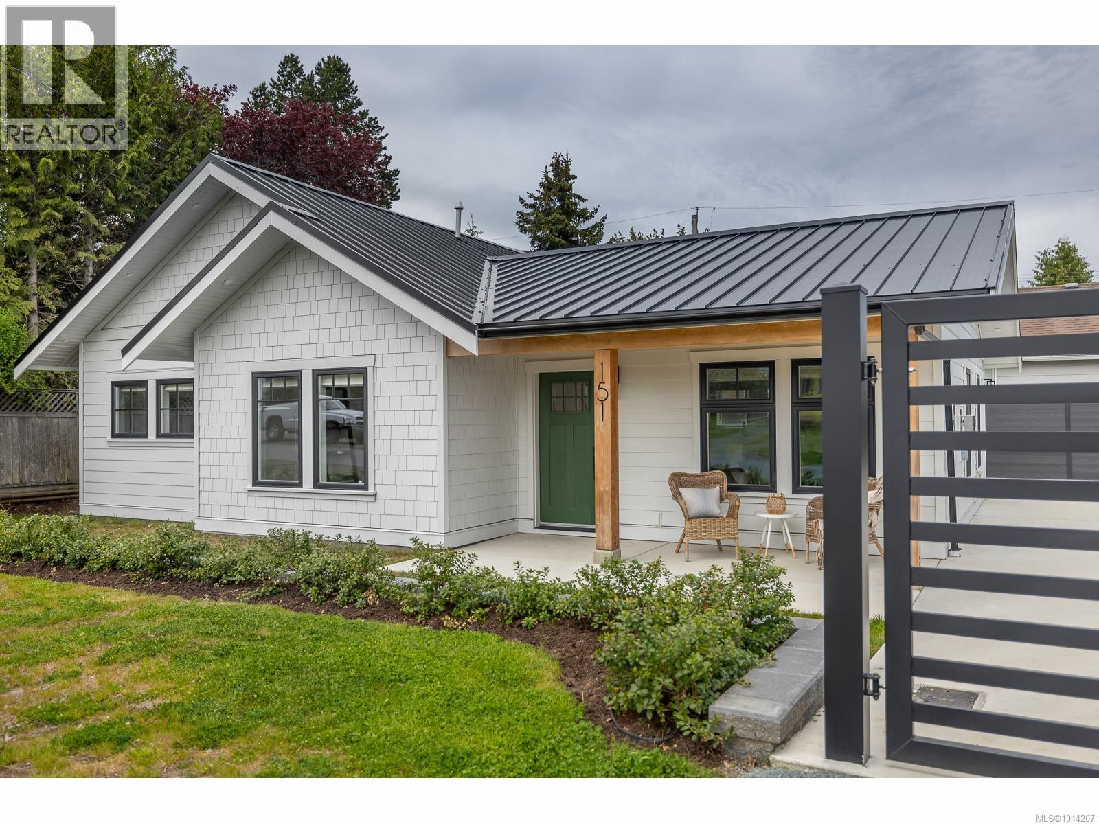 151 Hickey Ave, Parksville, British Columbia  V9P 1M1 - Photo 4 - 1014207