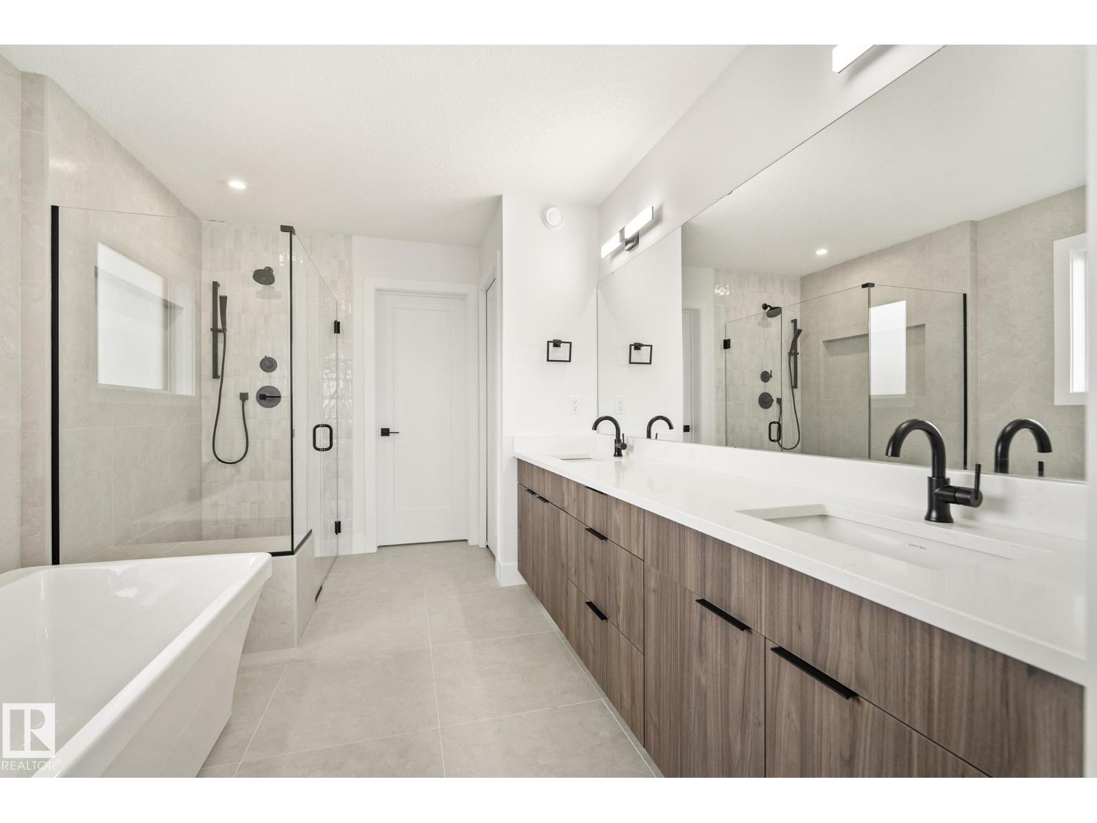 7095 Kiviaq Cr Sw, Edmonton, Alberta  T6W 5N7 - Photo 36 - E4458097