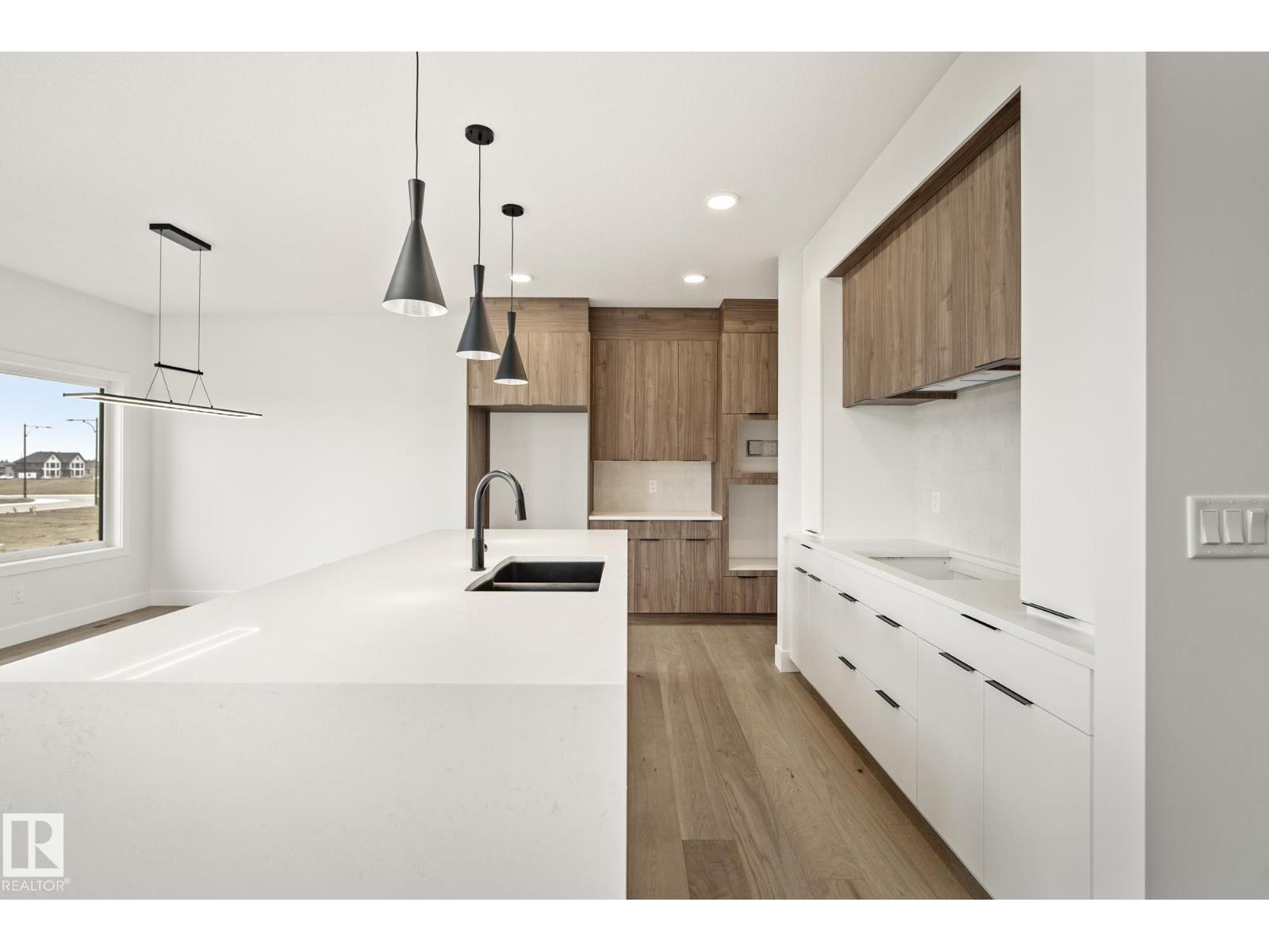 7095 Kiviaq Cr Sw, Edmonton, Alberta  T6W 5N7 - Photo 9 - E4458097