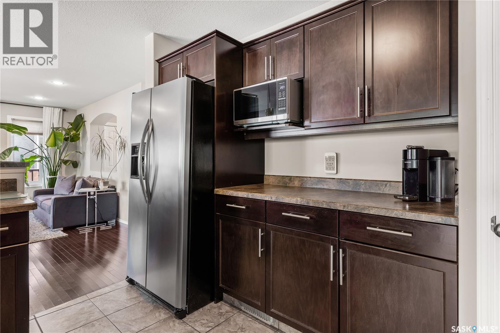 8310 Wascana Gardens Way, Regina, Saskatchewan  S4V 1E9 - Photo 11 - SK018589