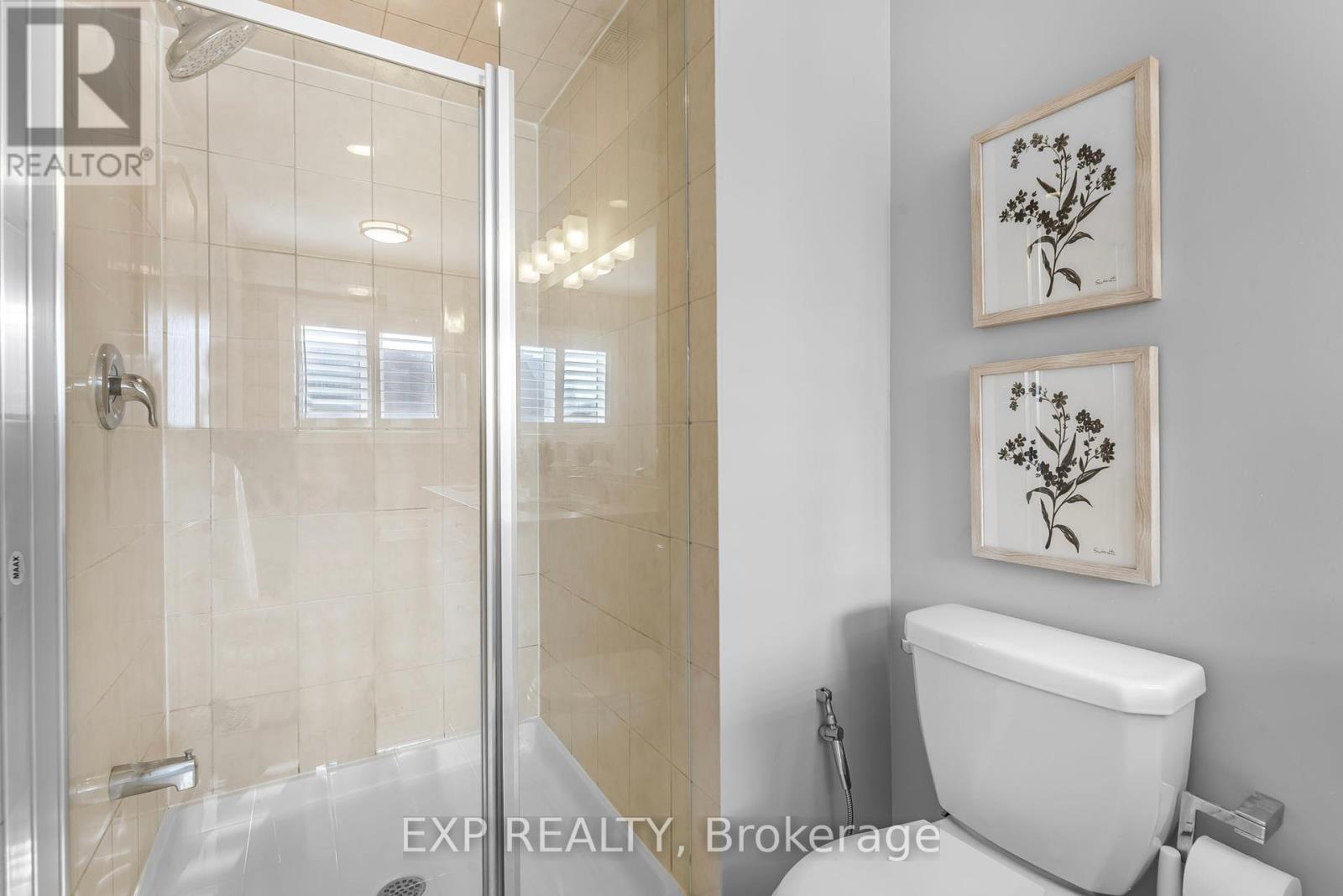 392 Grindstone Trail, Oakville, Ontario  L6H 0S1 - Photo 18 - W12408801