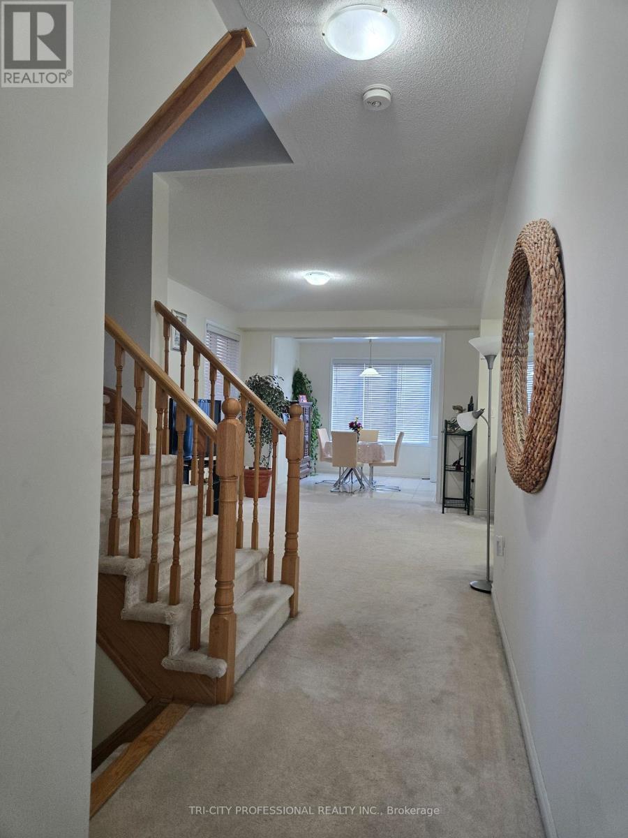 520 Edenbrook Hill Drive, Brampton, Ontario  L7A 4T7 - Photo 16 - W12408810