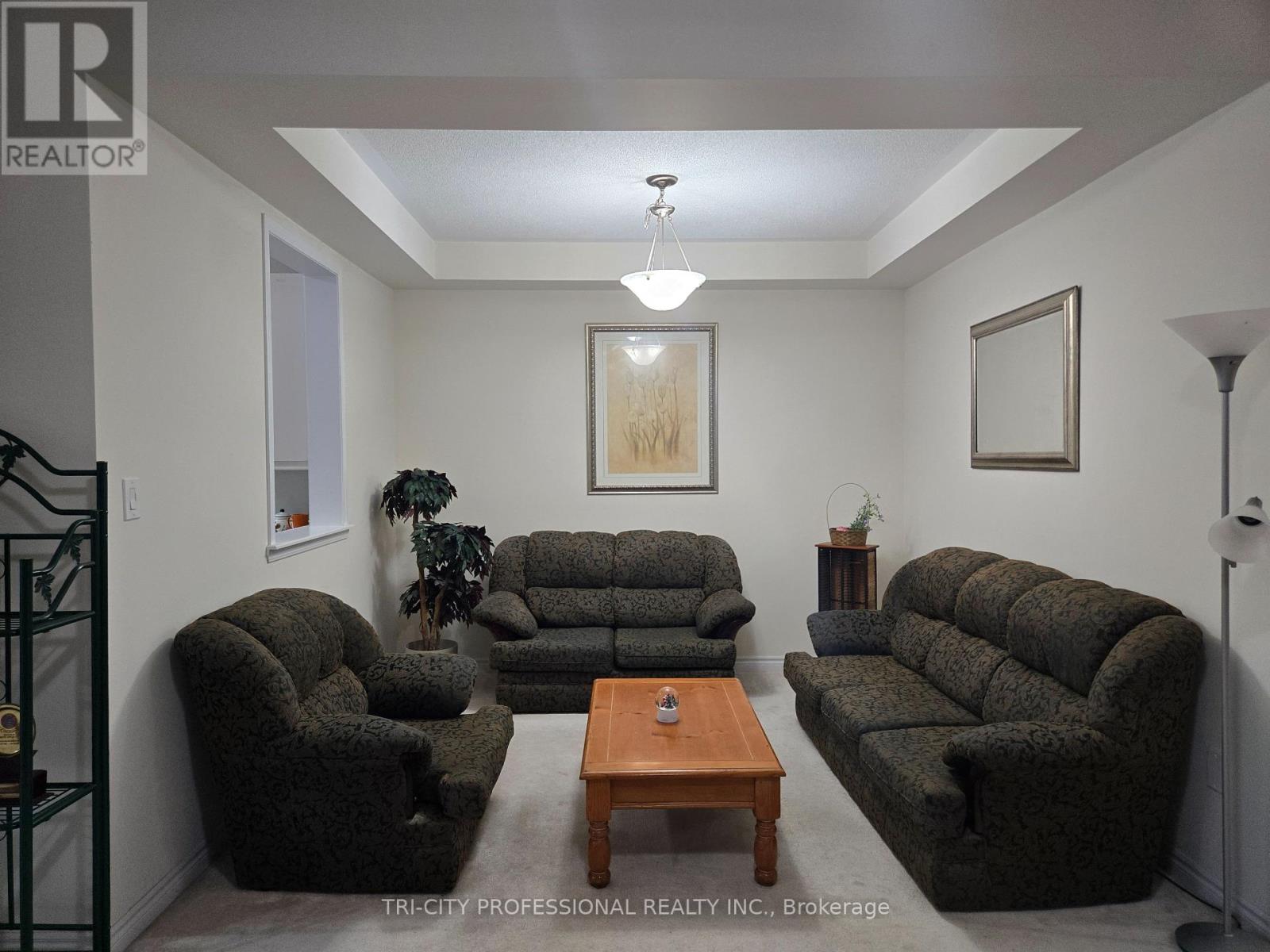 520 Edenbrook Hill Drive, Brampton, Ontario  L7A 4T7 - Photo 21 - W12408810