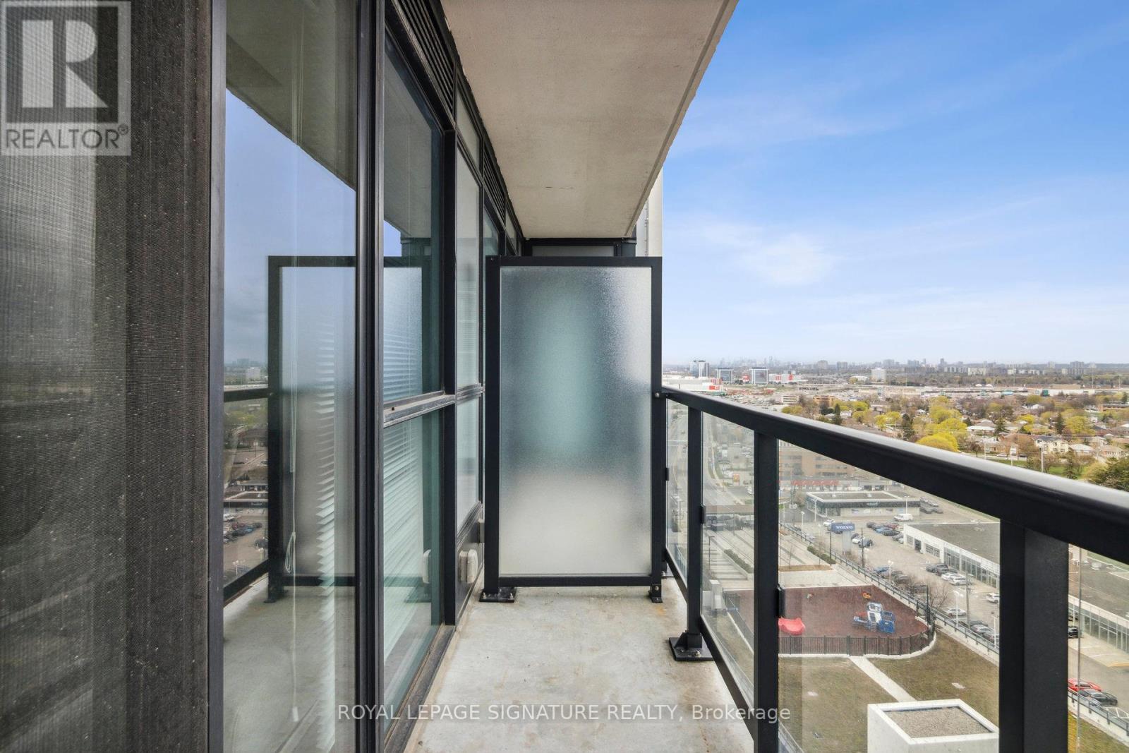 1703 - 20 Thomas Riley Road, Toronto, Ontario  M9B 0C3 - Photo 24 - W12408859
