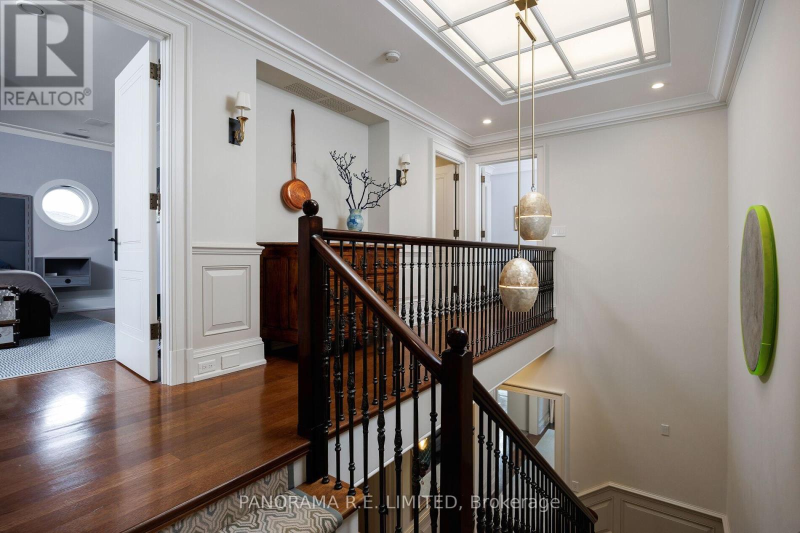19 Graystone Gardens, Toronto, Ontario  M8Z 3C2 - Photo 25 - W12408881