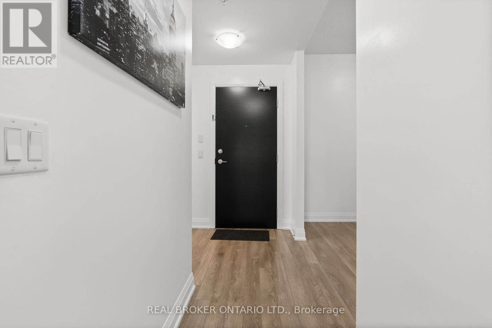 408 - 65 Yorkland Boulevard, Brampton, Ontario  L6P 4M5 - Photo 6 - W12408890