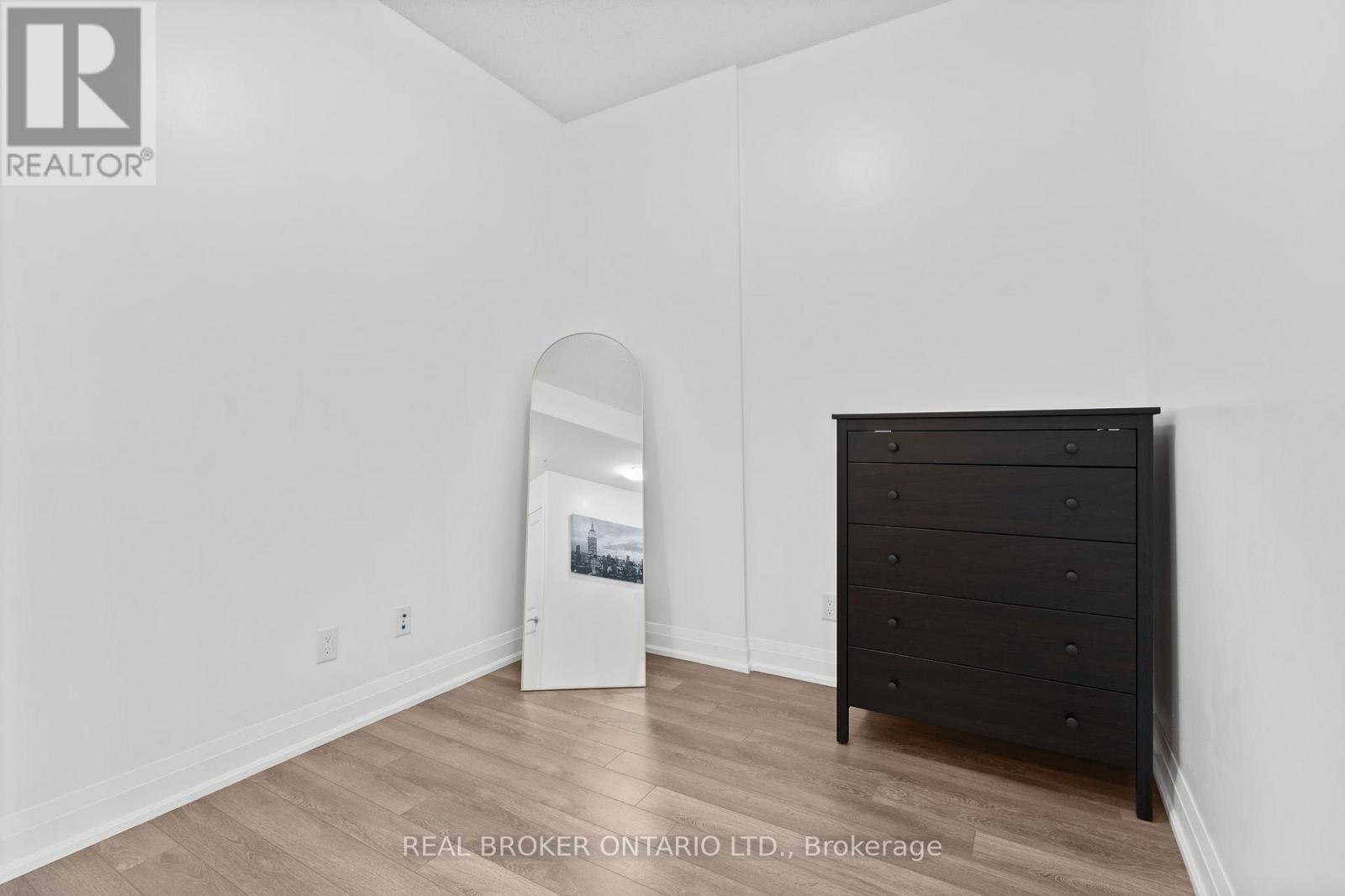 408 - 65 Yorkland Boulevard, Brampton, Ontario  L6P 4M5 - Photo 8 - W12408890