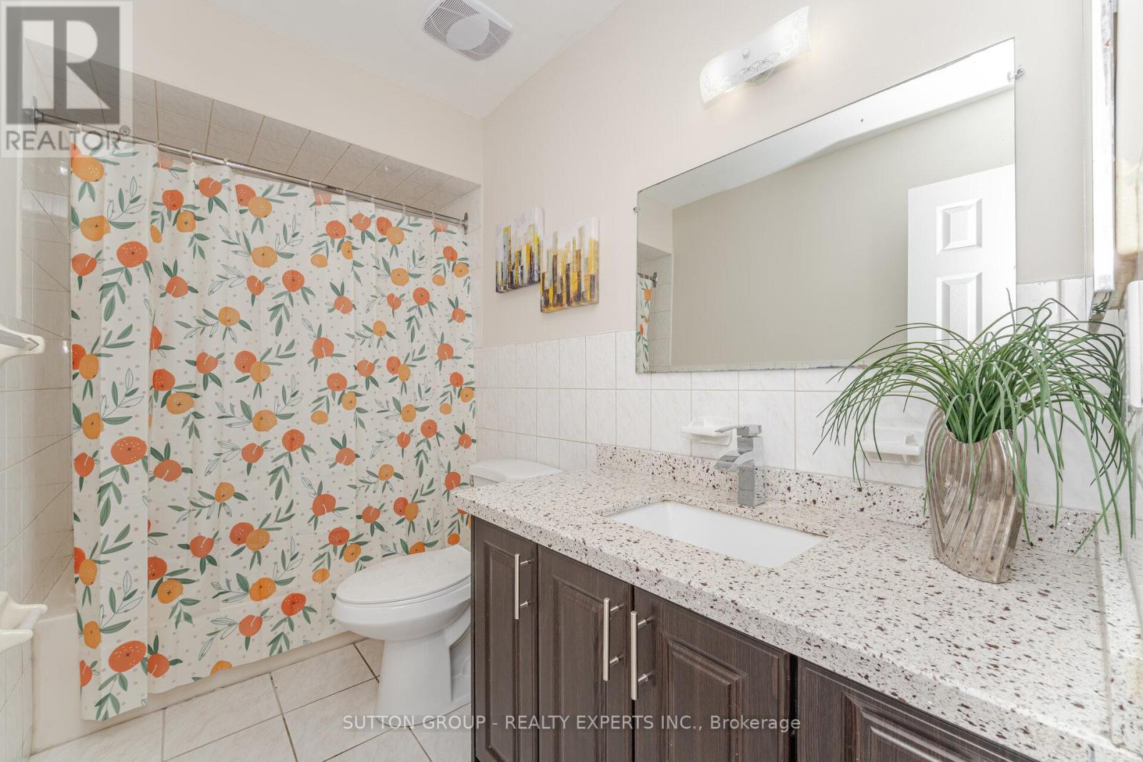 3783 Keenan Crescent, Mississauga, Ontario  L4T 3M1 - Photo 23 - W12408904