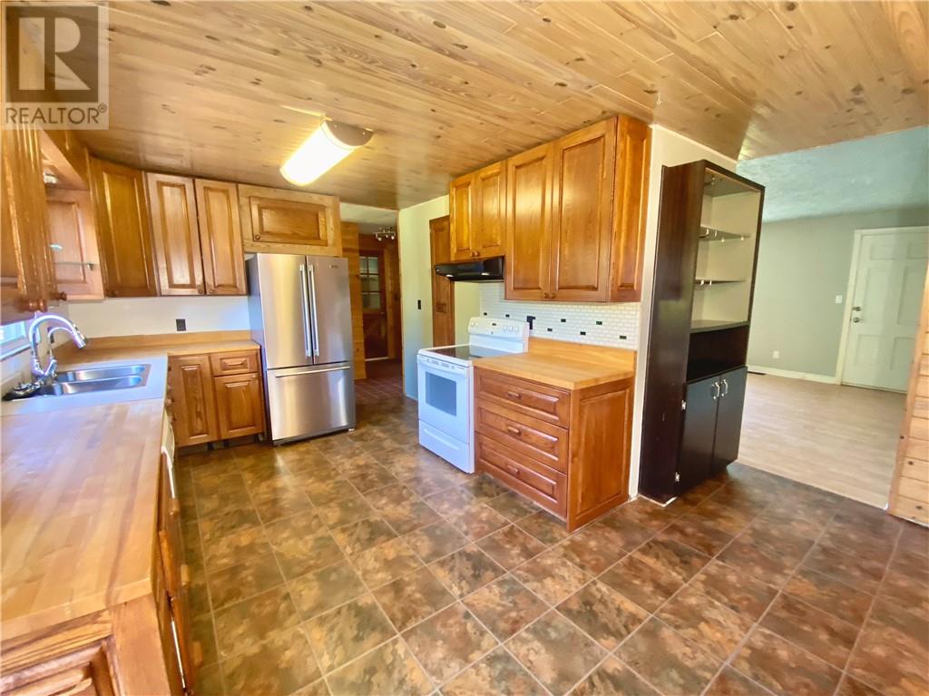 15979 Hwy 540, Evansville, Ontario  P0P 1E0 - Photo 24 - 2124426