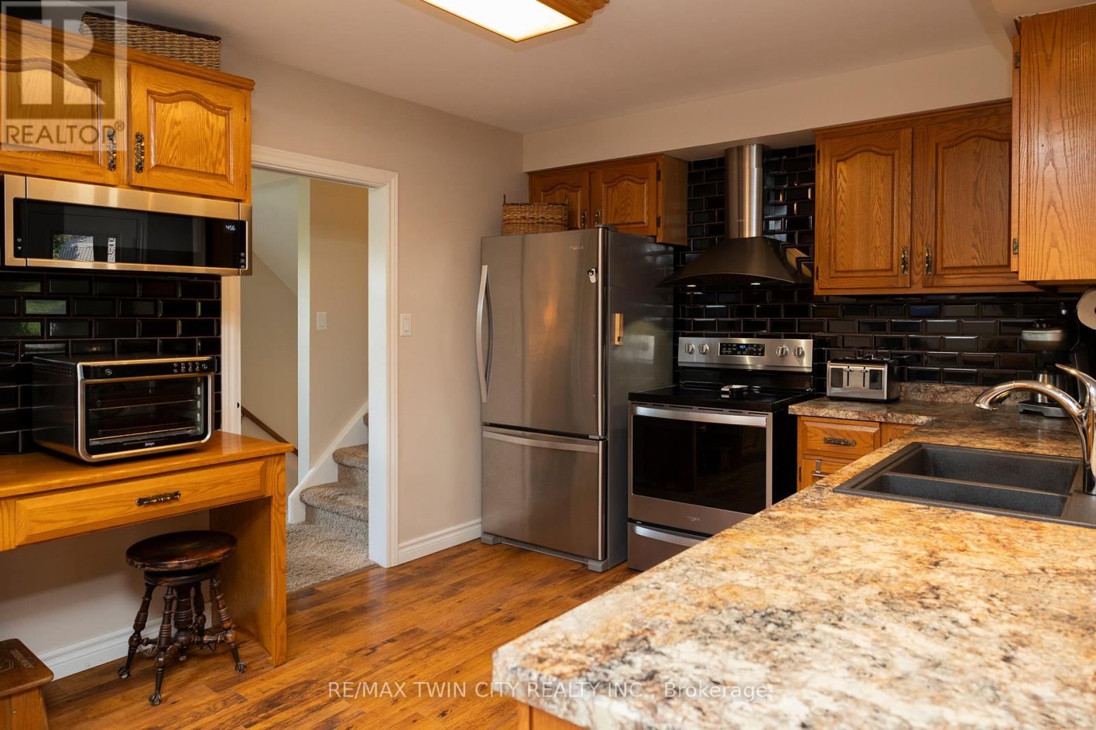 93 Norwich Road, Brant, Ontario  N0E 1R0 - Photo 17 - X12408796