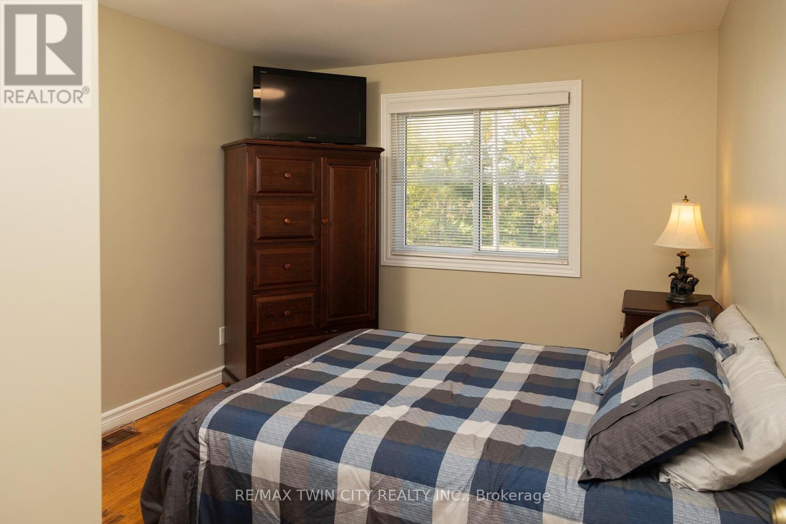 93 Norwich Road, Brant, Ontario  N0E 1R0 - Photo 25 - X12408796