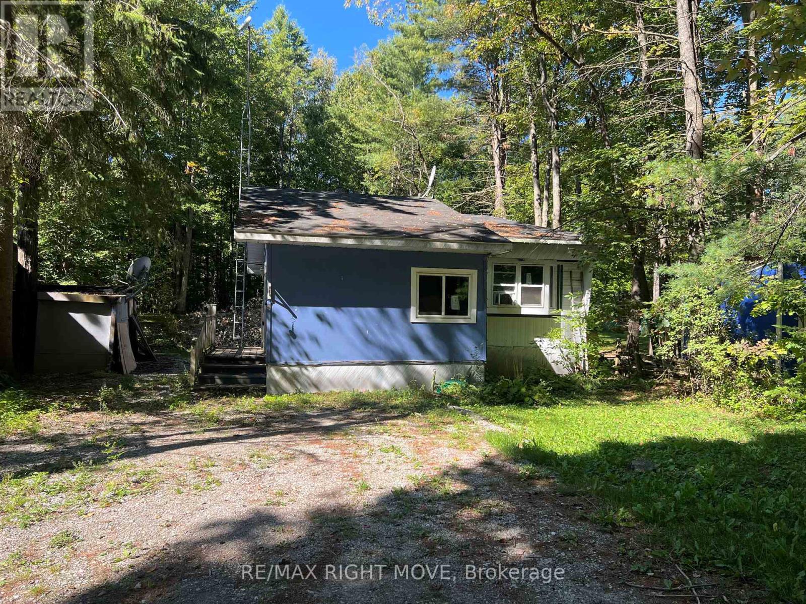 1052 4 Seasons Road, Gravenhurst (Morrison), Ontario  P0E 1N0 - Photo 24 - X12408808