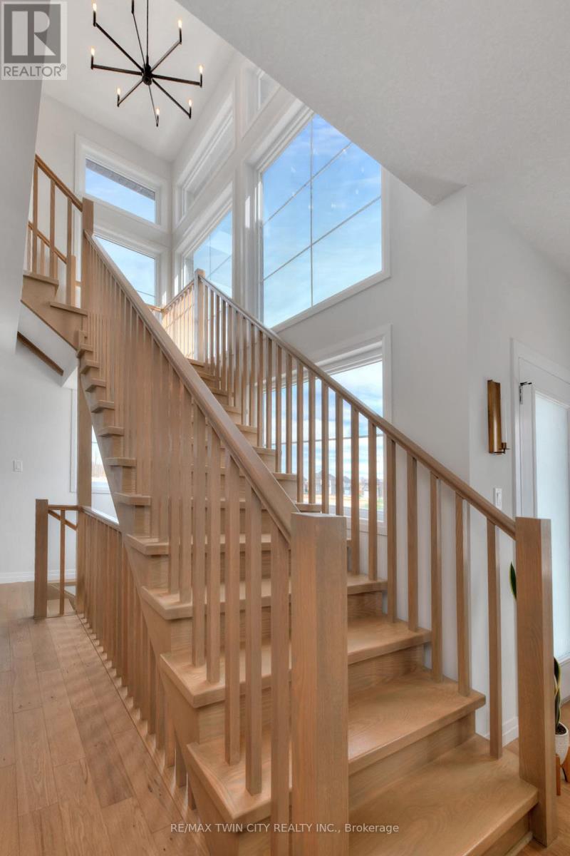 154 Dempsey Drive, Stratford, Ontario  N5A 0R5 - Photo 22 - X12408857