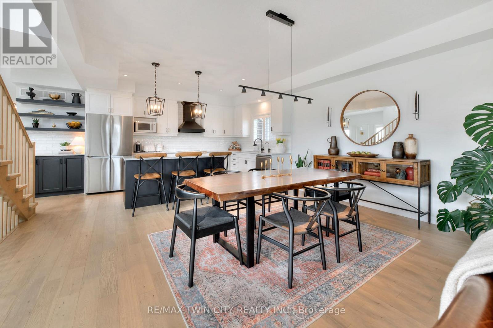 154 Dempsey Drive, Stratford, Ontario  N5A 0R5 - Photo 9 - X12408857