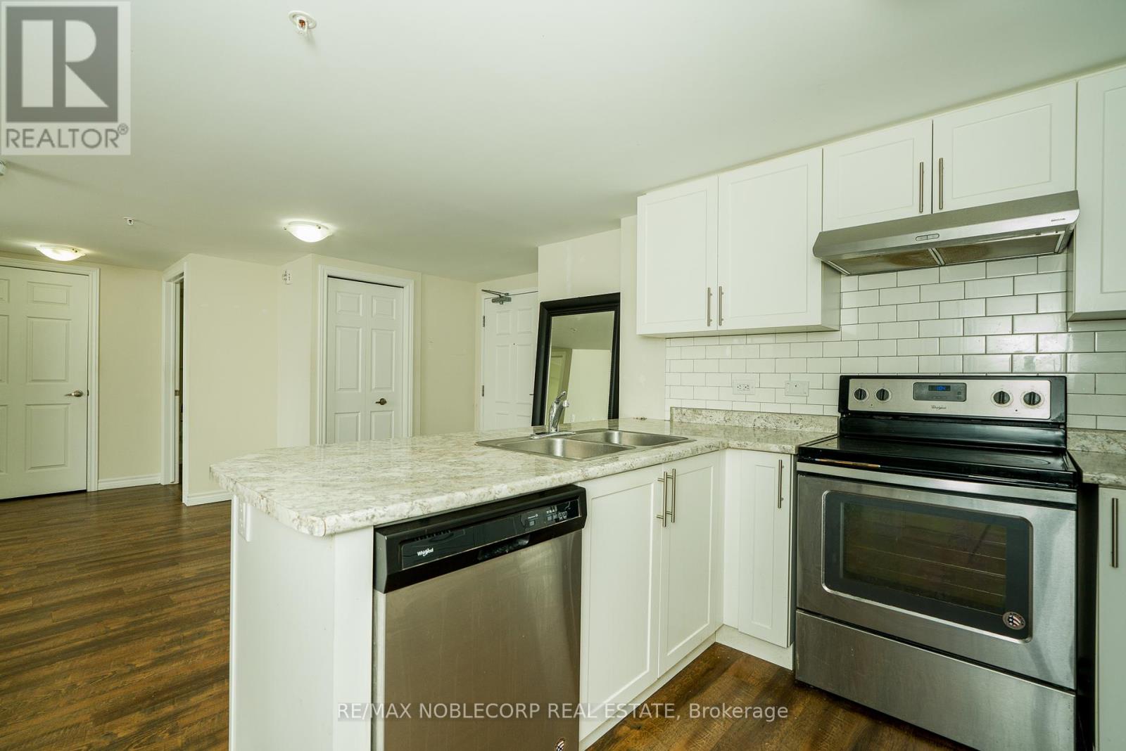 504 - 7 Kay Crescent, Guelph, Ontario  N1L 0P9 - Photo 10 - X12408882