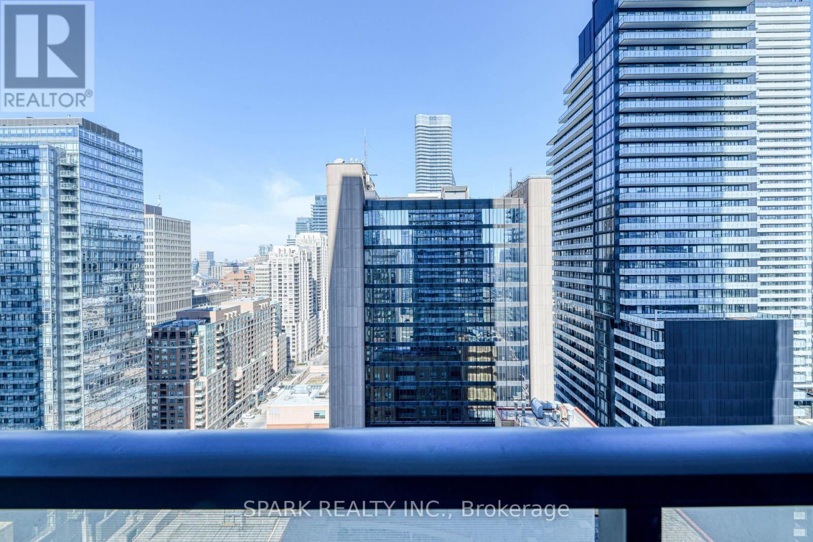 2405 - 15 Grenville Street, Toronto, Ontario  M4Y 1A1 - Photo 23 - C12408923