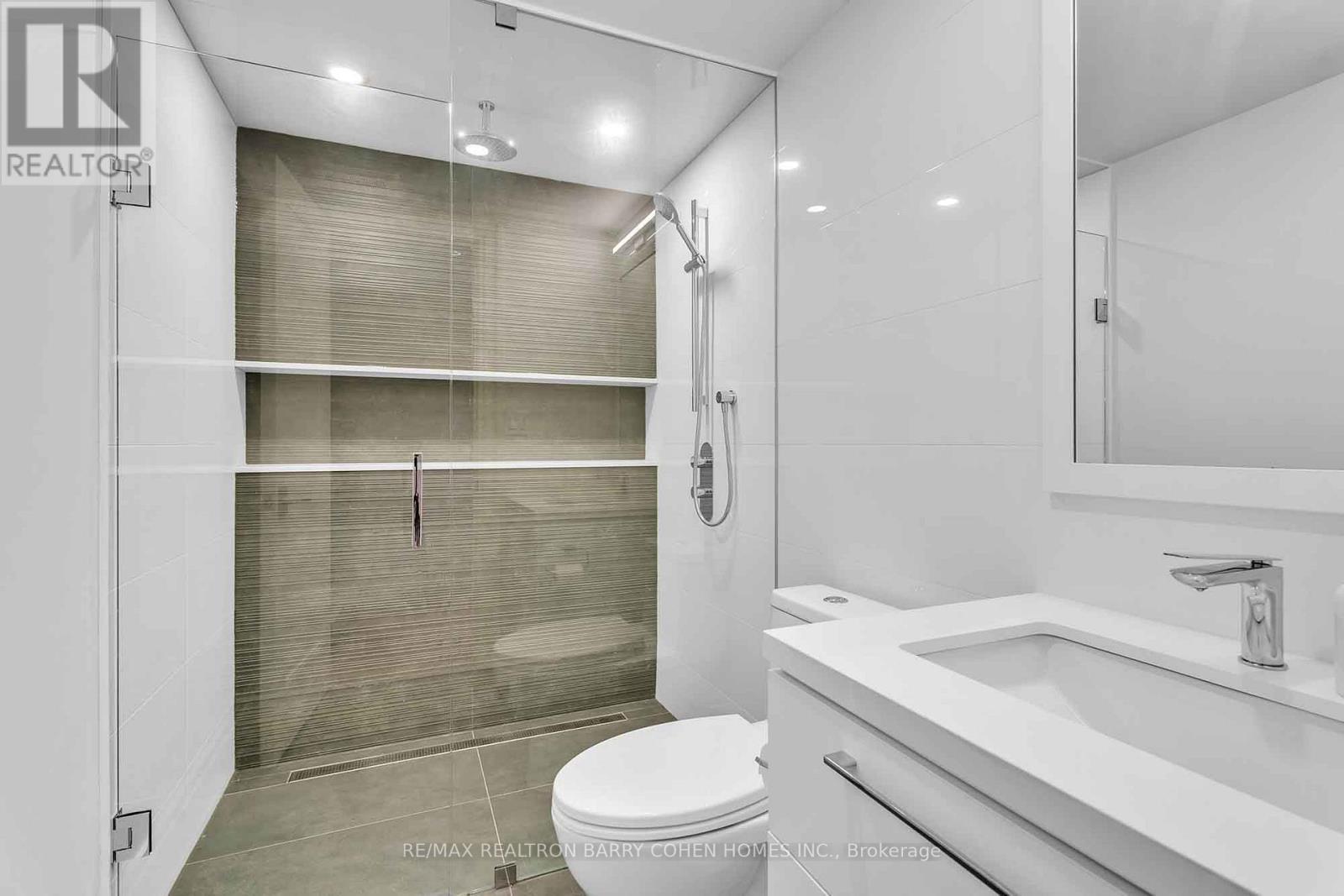 91 Lawrence Crescent, Toronto, Ontario  M4N 1N3 - Photo 28 - C12408941