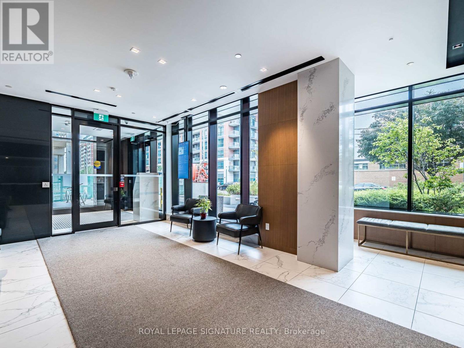 525 - 8 Tippett Road, Toronto, Ontario  M3H 0E7 - Photo 4 - C12408951