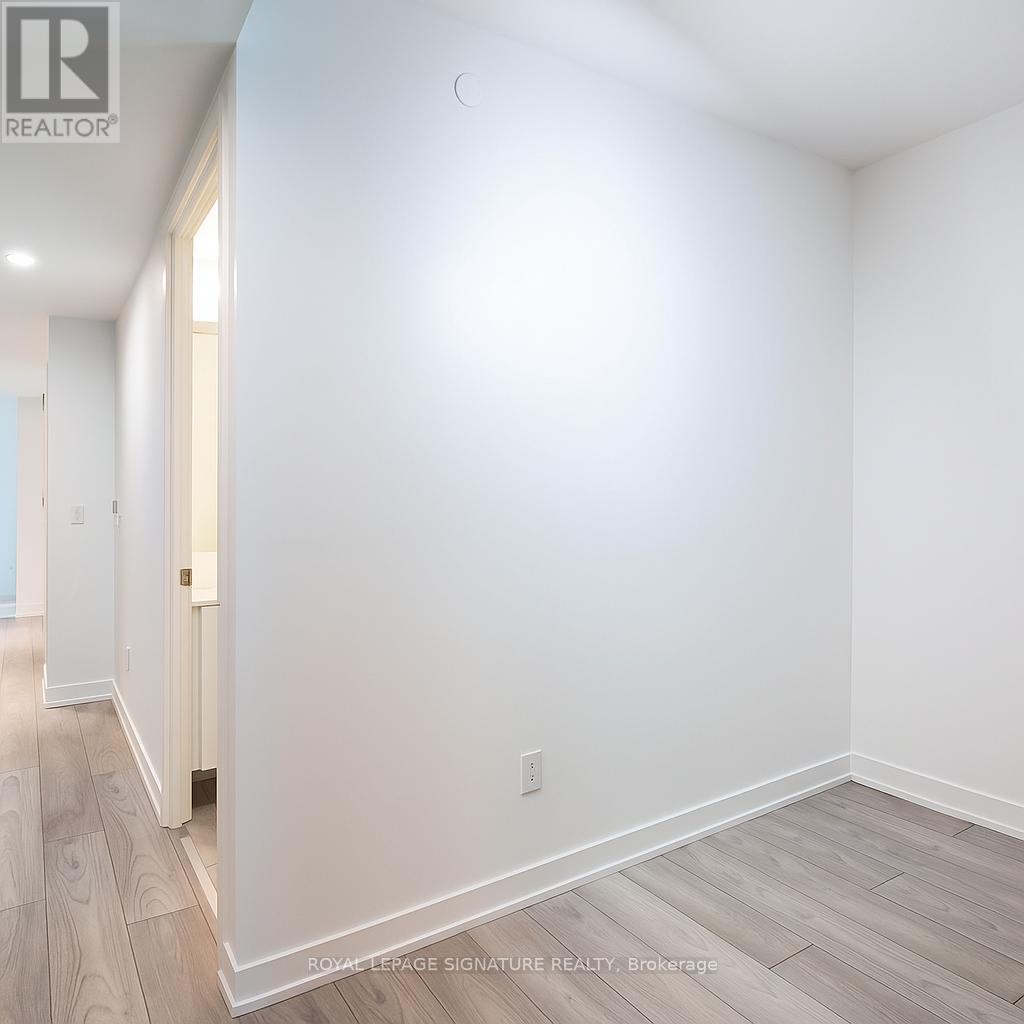 525 - 8 Tippett Road, Toronto, Ontario  M3H 0E7 - Photo 9 - C12408951