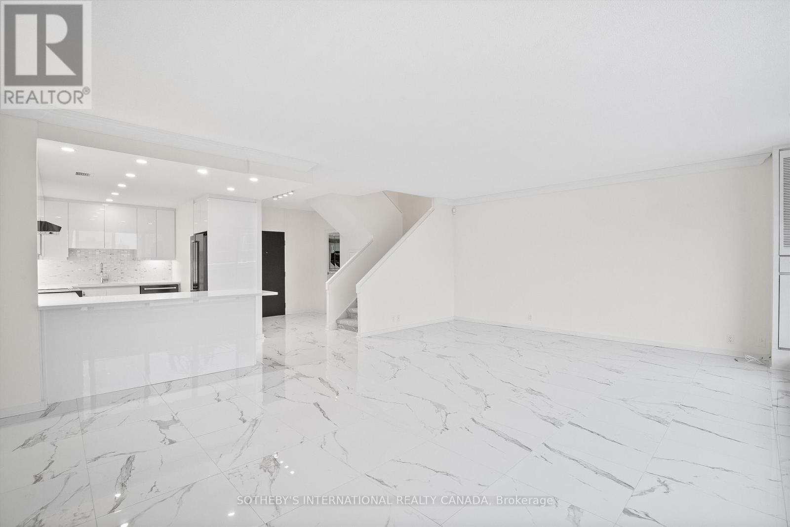 408 - 55a Avenue Road, Toronto, Ontario  M5A 2G3 - Photo 3 - C12409041