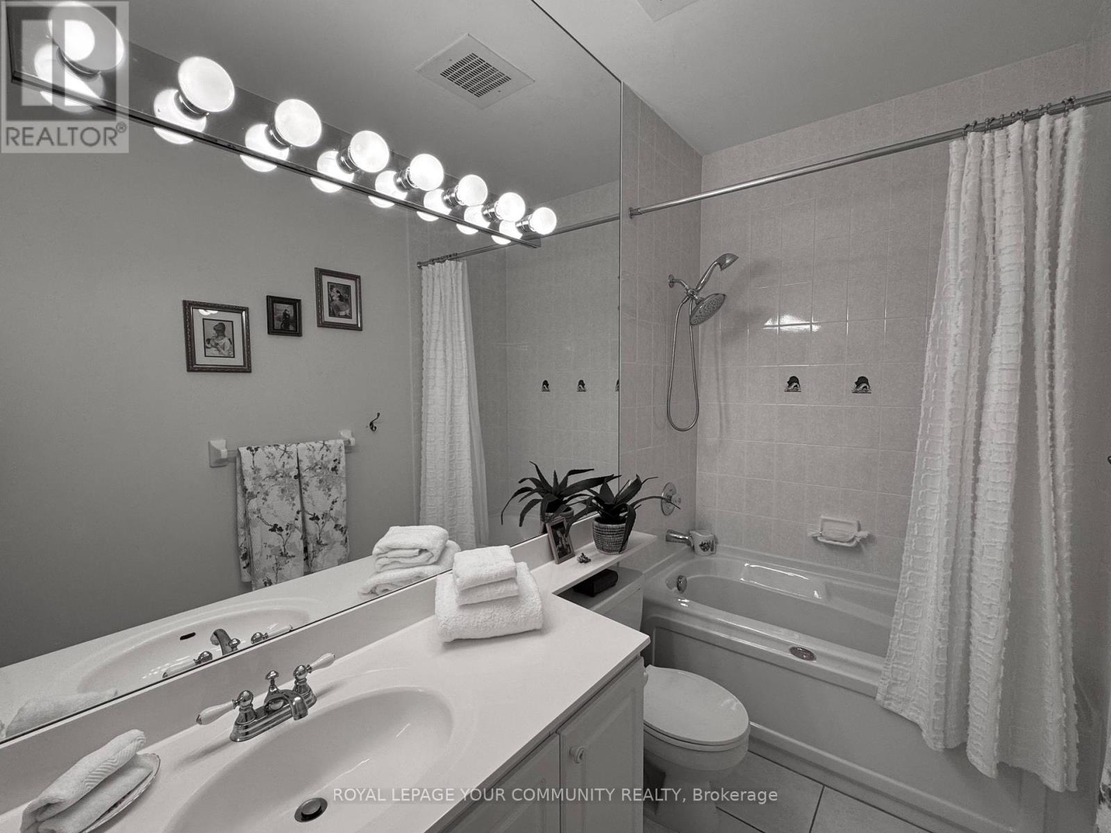 112 - 88 Grandview Way, Toronto (Willowdale East), Ontario  M2N 6V6 - Photo 17 - C12409047