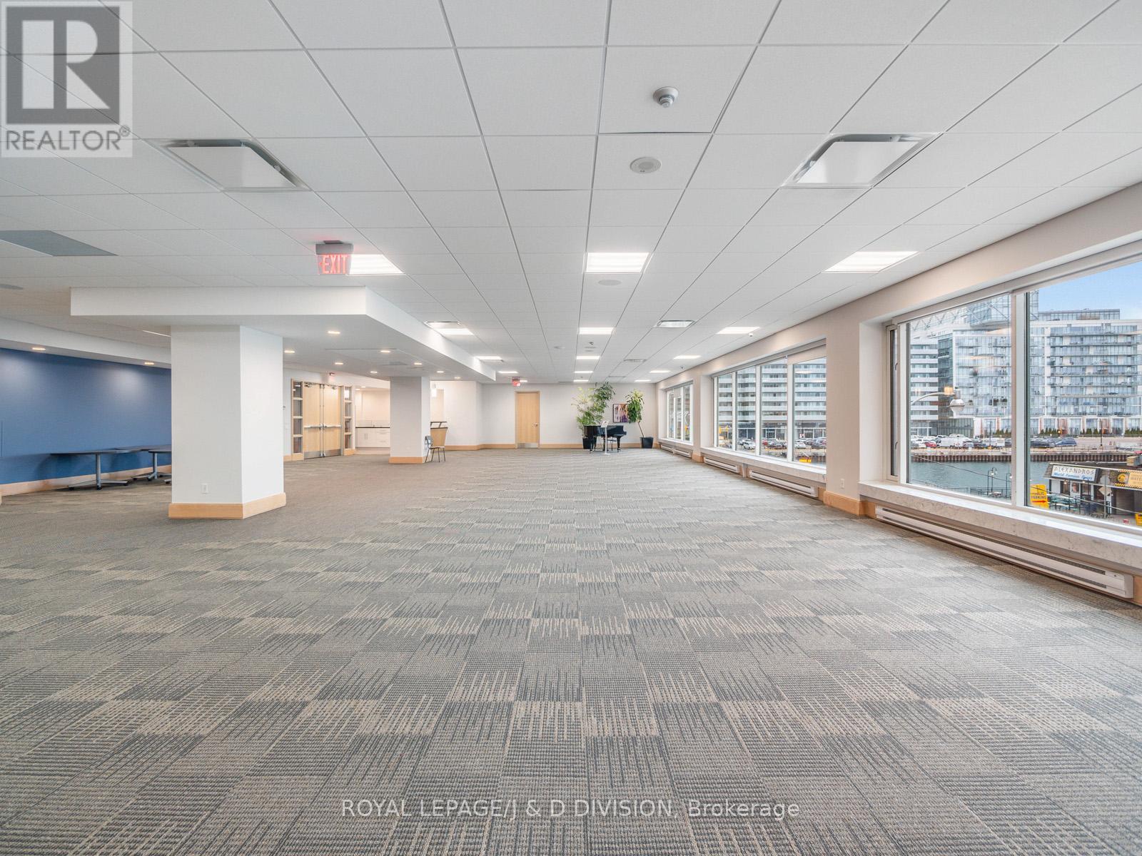 706 - 10 Queens Quay W, Toronto, Ontario  M5J 2R9 - Photo 24 - C12409062