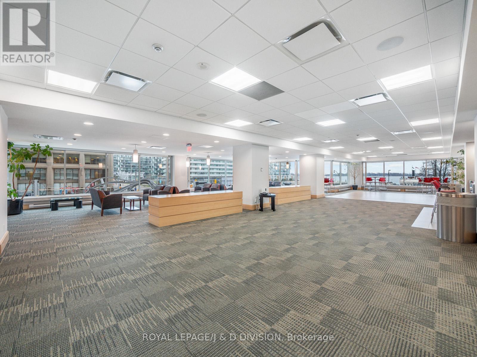 706 - 10 Queens Quay W, Toronto, Ontario  M5J 2R9 - Photo 26 - C12409062