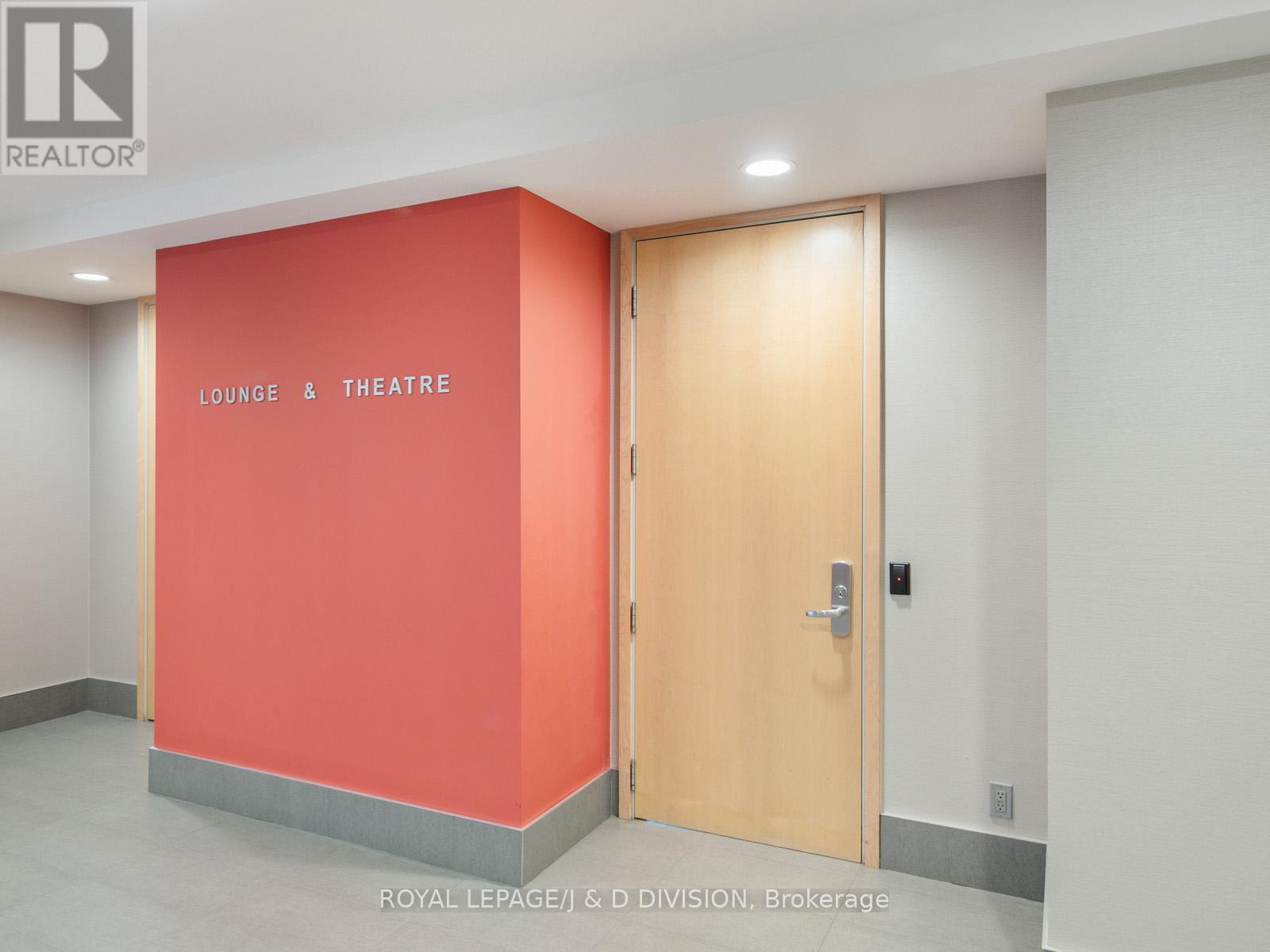 706 - 10 Queens Quay W, Toronto, Ontario  M5J 2R9 - Photo 30 - C12409062