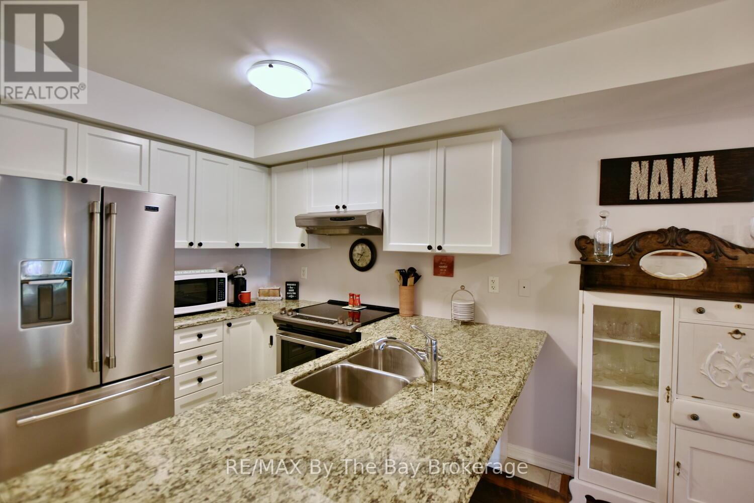 121 - 60 Mulligan Lane, Wasaga Beach, Ontario  L9Z 0C5 - Photo 14 - S12409202