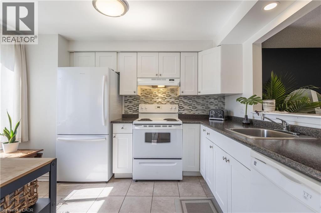 6767 Thorold Stone Road Unit# 43, Niagara Falls, Ontario  L2J 3W9 - Photo 4 - 40766916