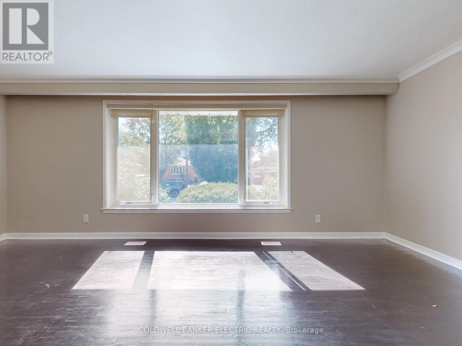 10 Cunard Street, Toronto, Ontario  M1J 2N1 - Photo 2 - E12409151