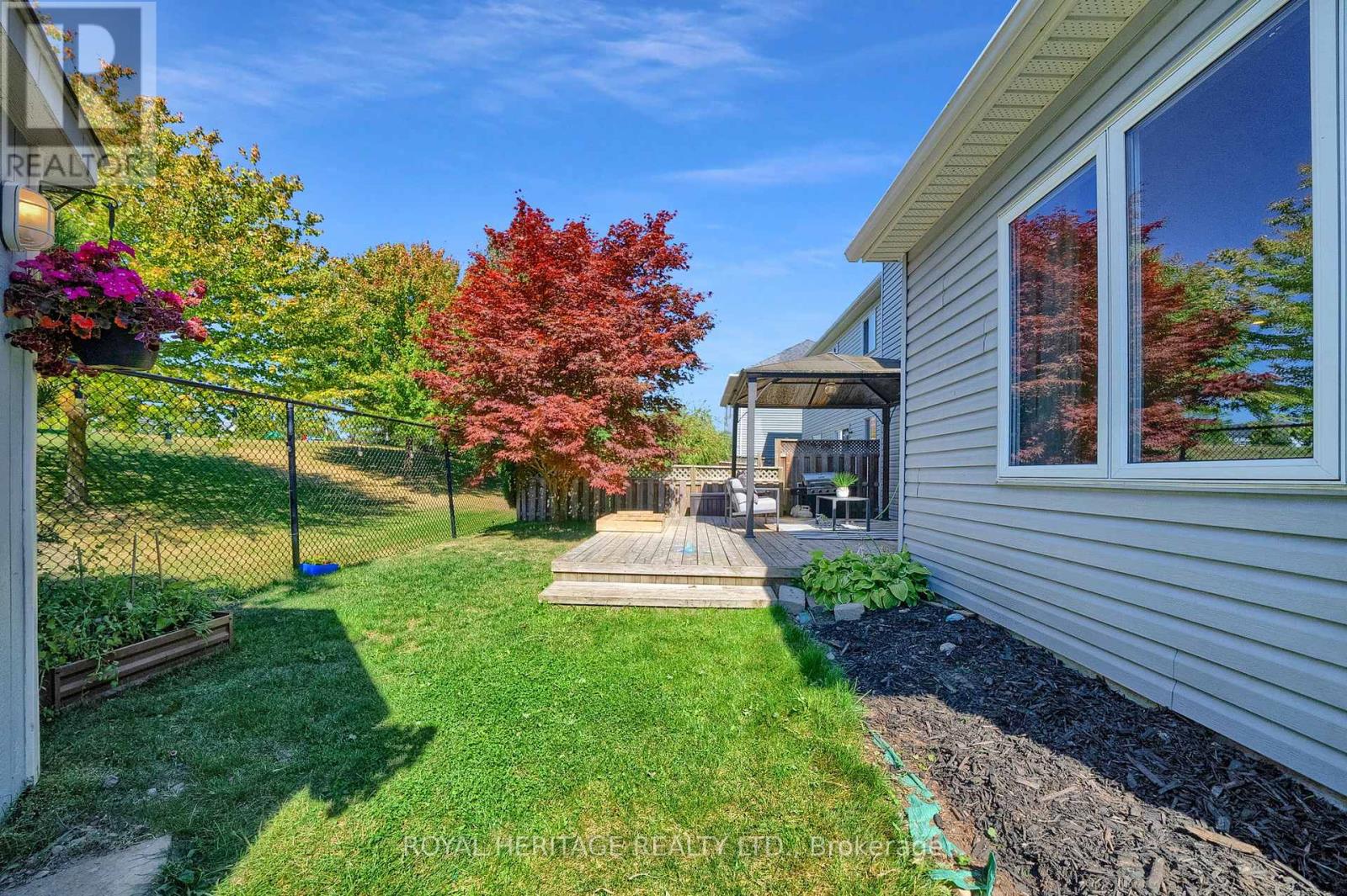 74 Stillwell Lane, Clarington, Ontario  L1B 1R4 - Photo 33 - E12409231