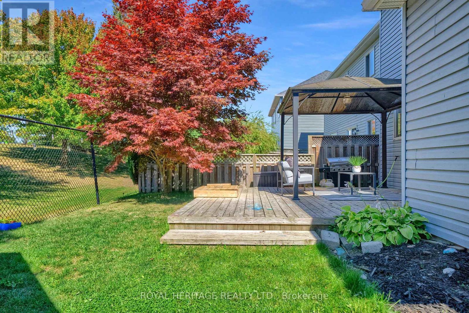 74 Stillwell Lane, Clarington, Ontario  L1B 1R4 - Photo 34 - E12409231