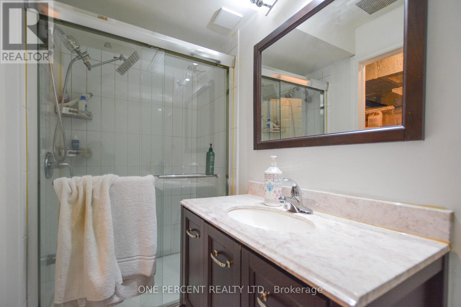 1778 Silverthorn Square, Pickering, Ontario  L1V 5C4 - Photo 40 - E12408948