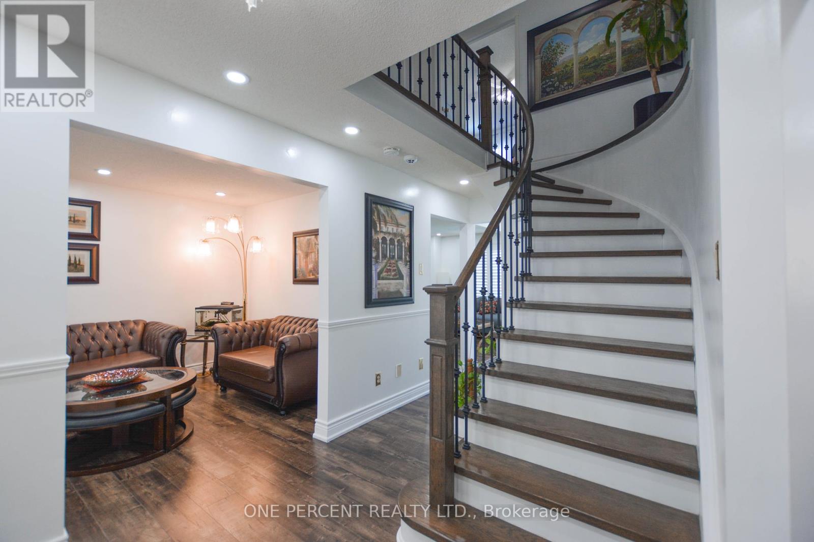 1778 Silverthorn Square, Pickering, Ontario  L1V 5C4 - Photo 6 - E12408948