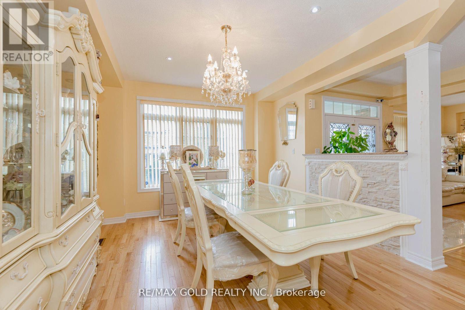 1554 Bruny Avenue, Pickering, Ontario  L0A 1G0 - Photo 11 - E12409029