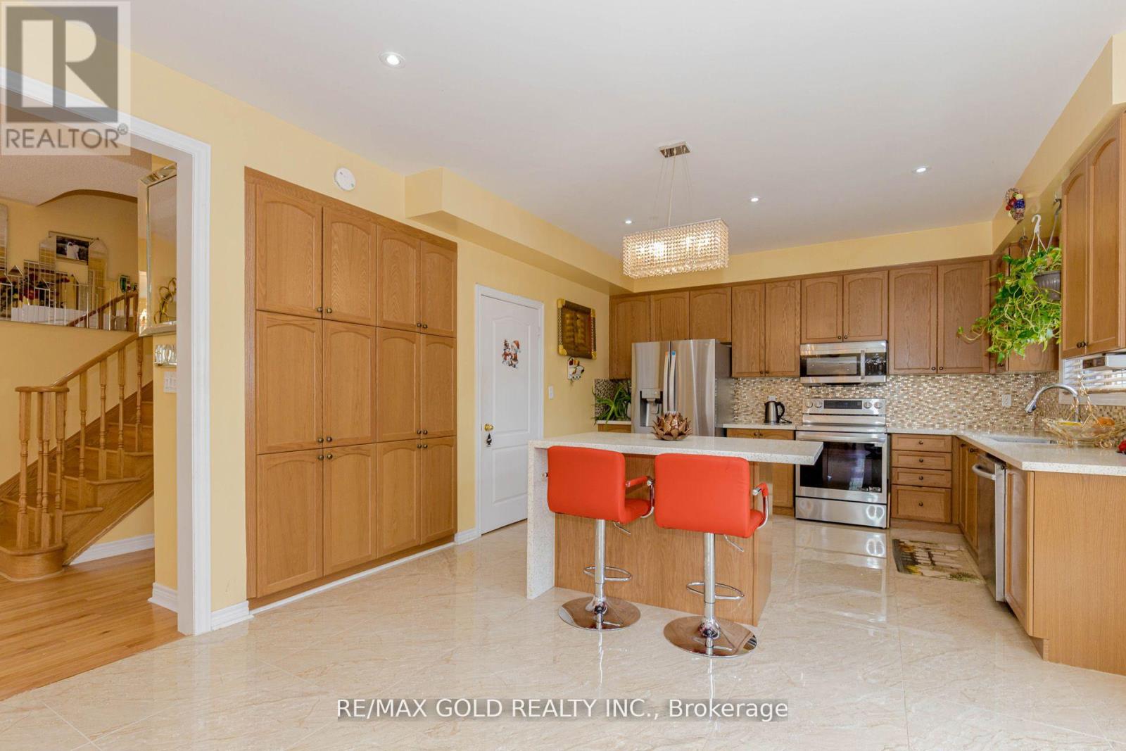 1554 Bruny Avenue, Pickering, Ontario  L0A 1G0 - Photo 14 - E12409029