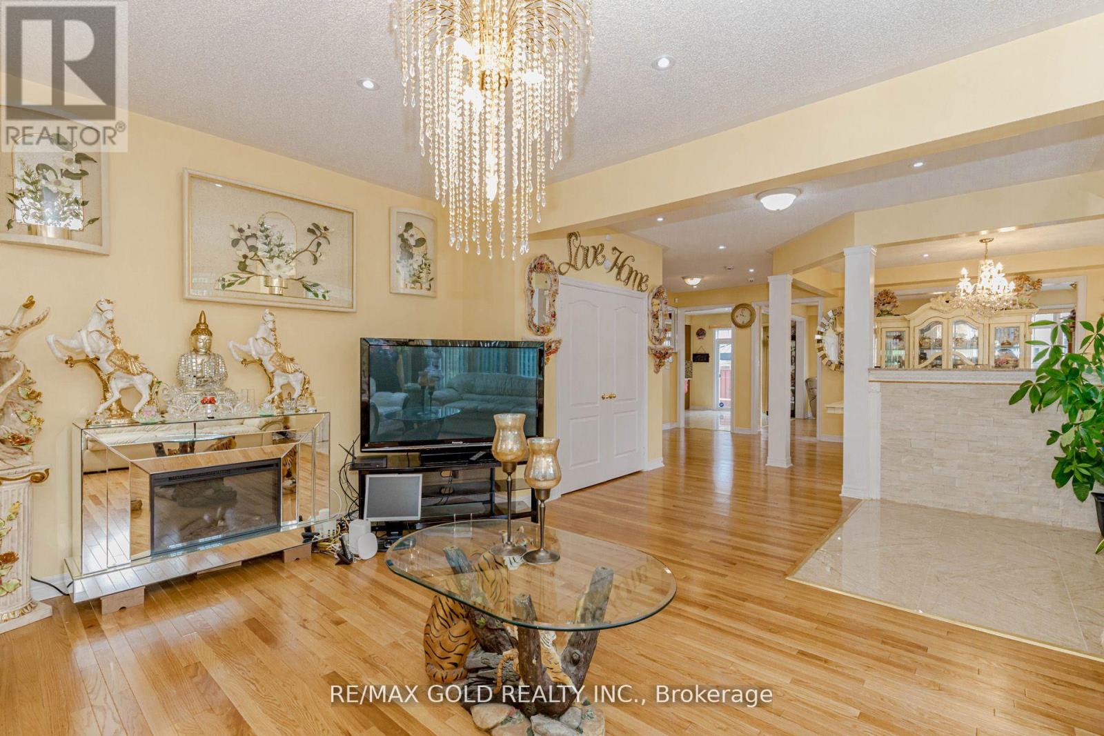 1554 Bruny Avenue, Pickering, Ontario  L0A 1G0 - Photo 7 - E12409029