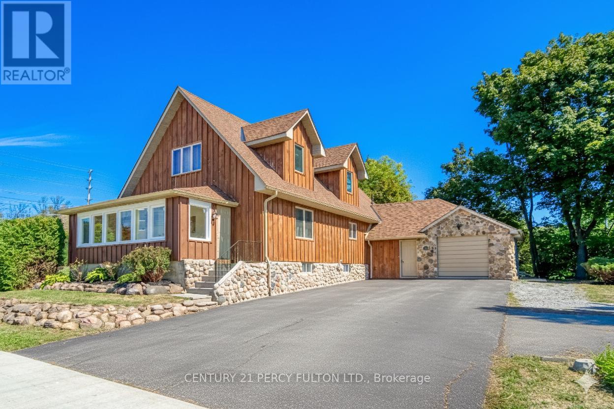 925 HARMONY ROAD N, Oshawa, Ontario