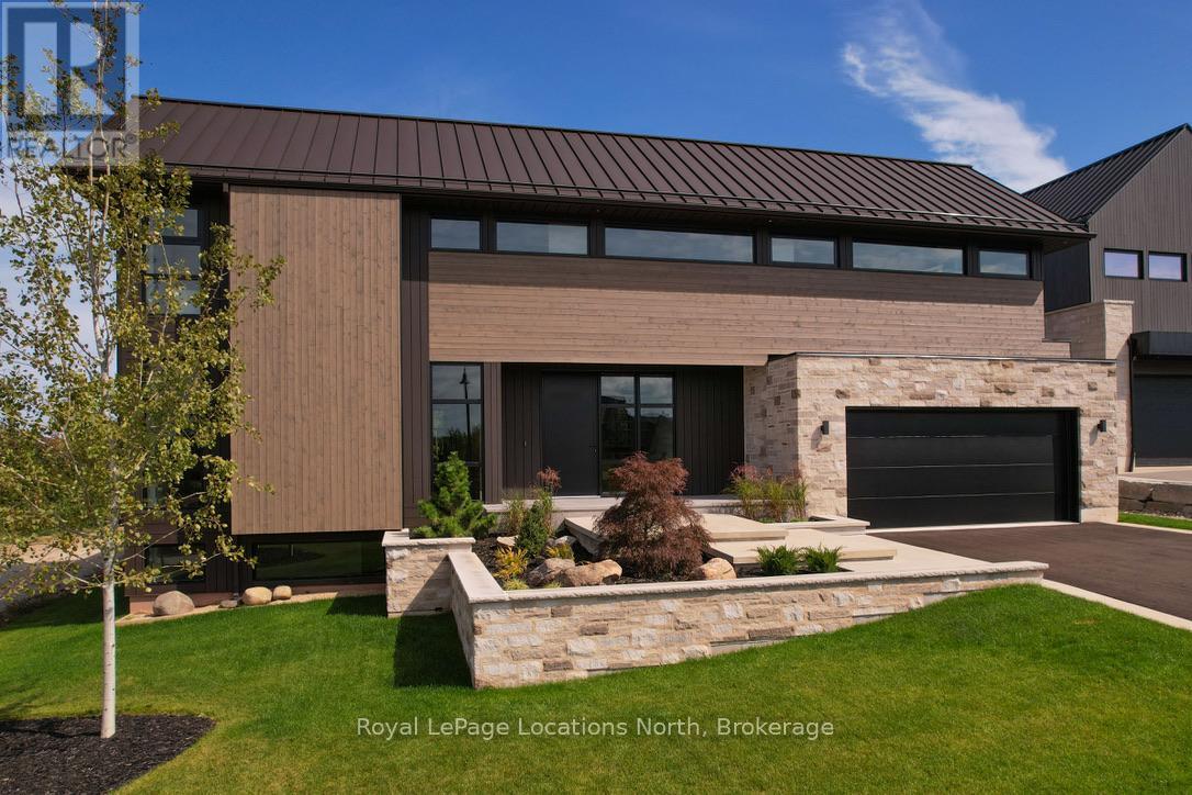 104 Maryward Crescent, Blue Mountains, Ontario  N0H 1J0 - Photo 2 - X12409198