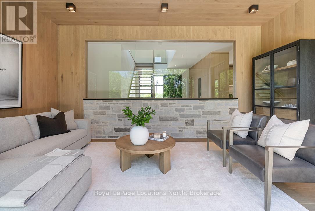 104 Maryward Crescent, Blue Mountains, Ontario  N0H 1J0 - Photo 24 - X12409198