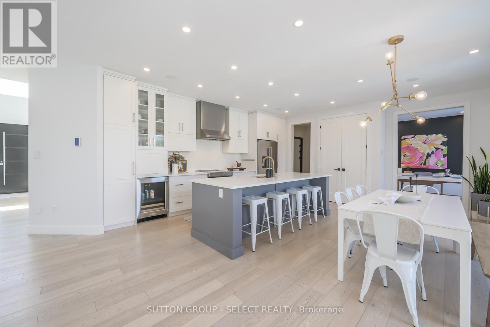 7 Valleyview Crescent, Middlesex Centre, Ontario  N0L 1R0 - Photo 24 - X12409259