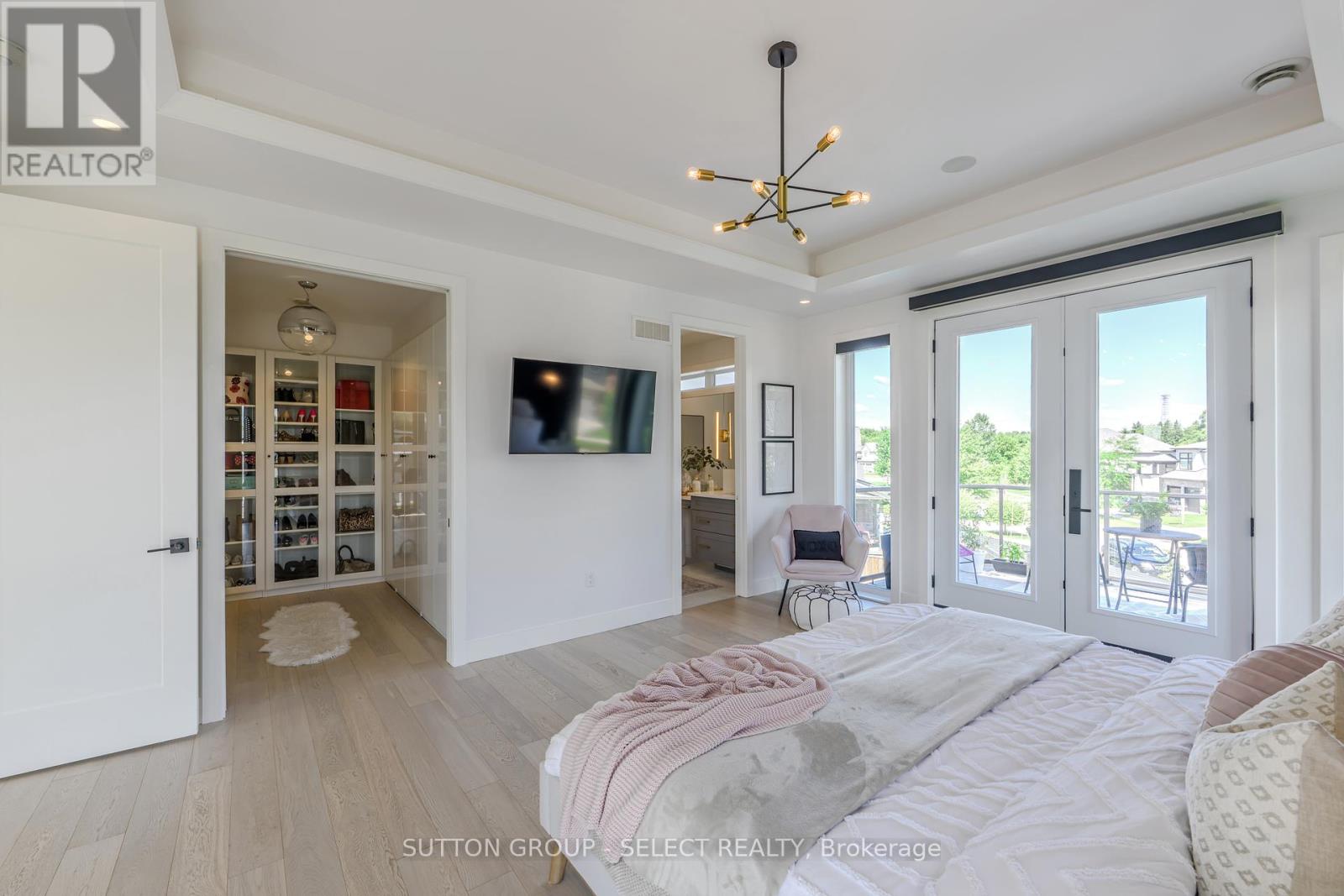 7 Valleyview Crescent, Middlesex Centre, Ontario  N0L 1R0 - Photo 32 - X12409259