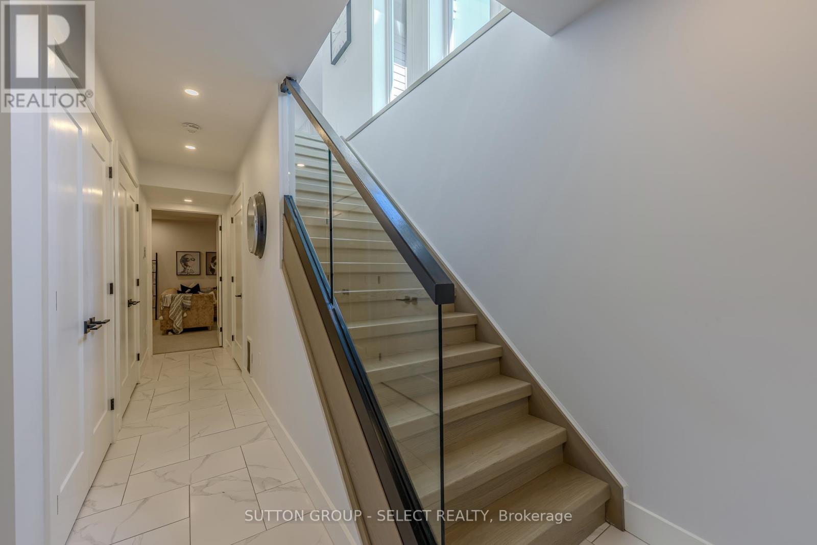 7 Valleyview Crescent, Middlesex Centre, Ontario  N0L 1R0 - Photo 44 - X12409259