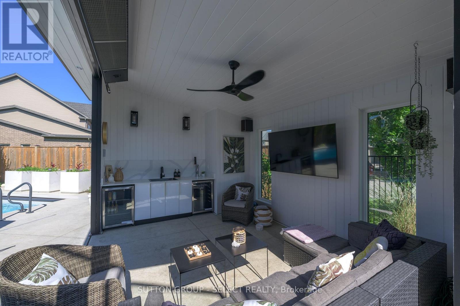 7 Valleyview Crescent, Middlesex Centre, Ontario  N0L 1R0 - Photo 49 - X12409259