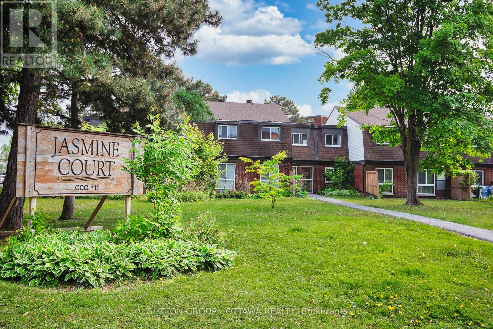 39J - 1958 JASMINE CRESCENT, Ottawa, Ontario