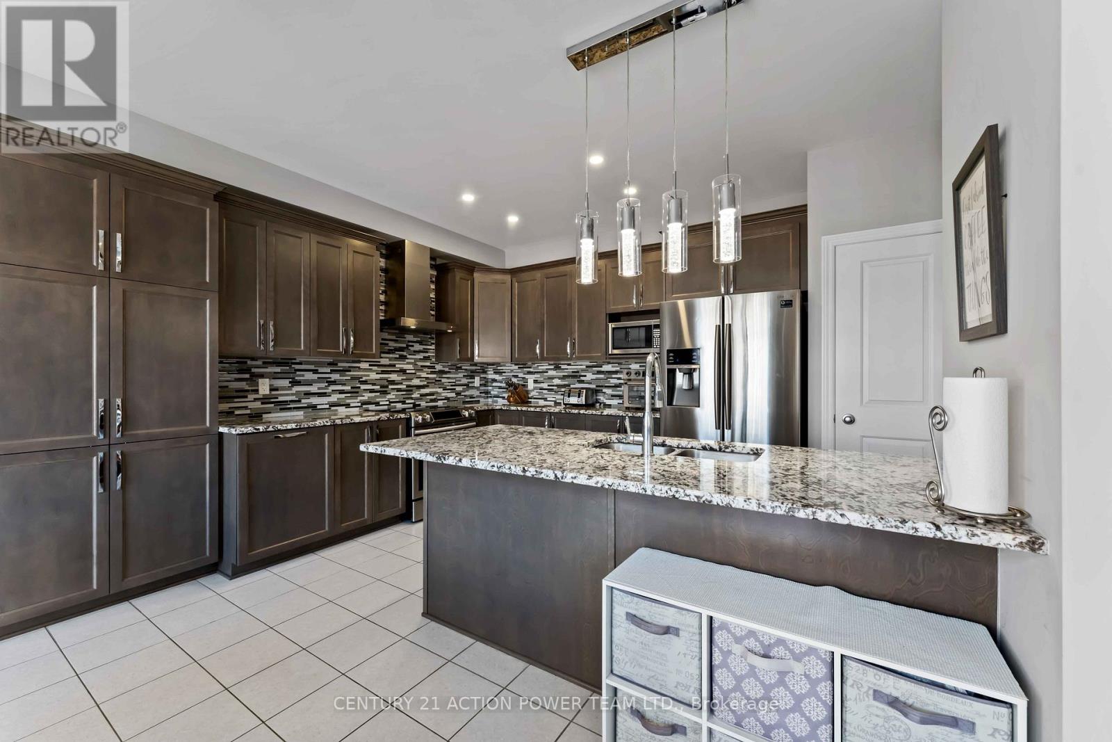 54 Malachigan Crescent, Ottawa, Ontario  K4A 1G6 - Photo 13 - X12409200