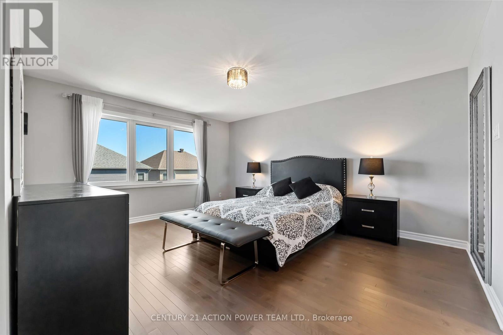 54 Malachigan Crescent, Ottawa, Ontario  K4A 1G6 - Photo 19 - X12409200