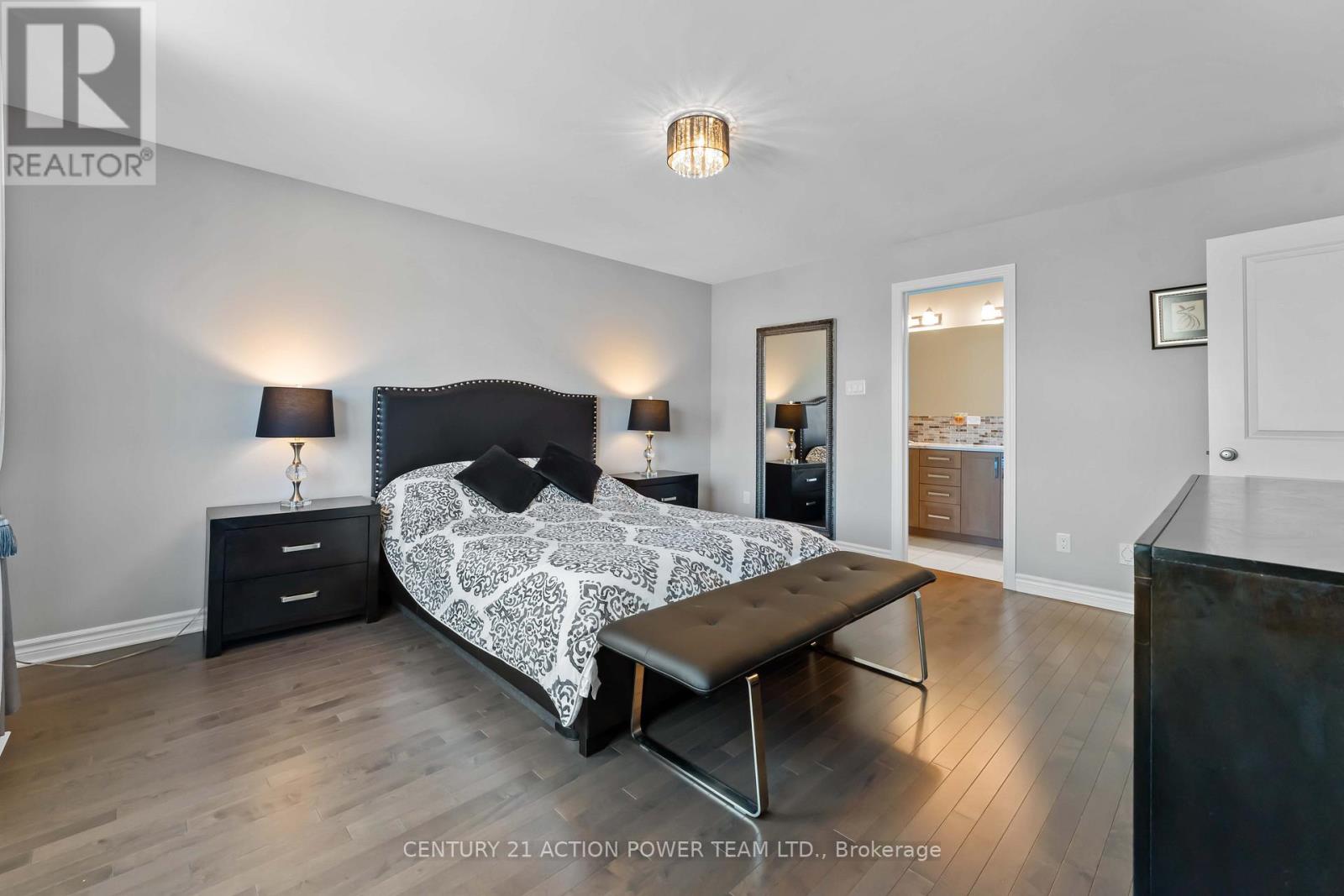 54 Malachigan Crescent, Ottawa, Ontario  K4A 1G6 - Photo 20 - X12409200