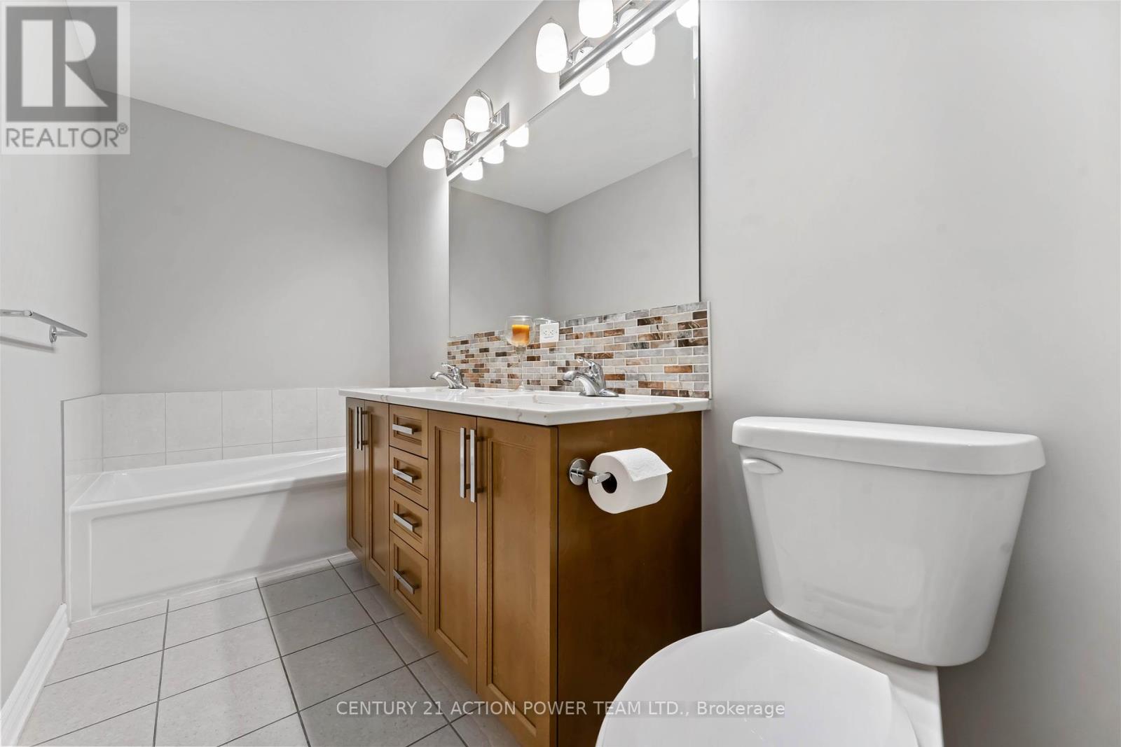 54 Malachigan Crescent, Ottawa, Ontario  K4A 1G6 - Photo 21 - X12409200